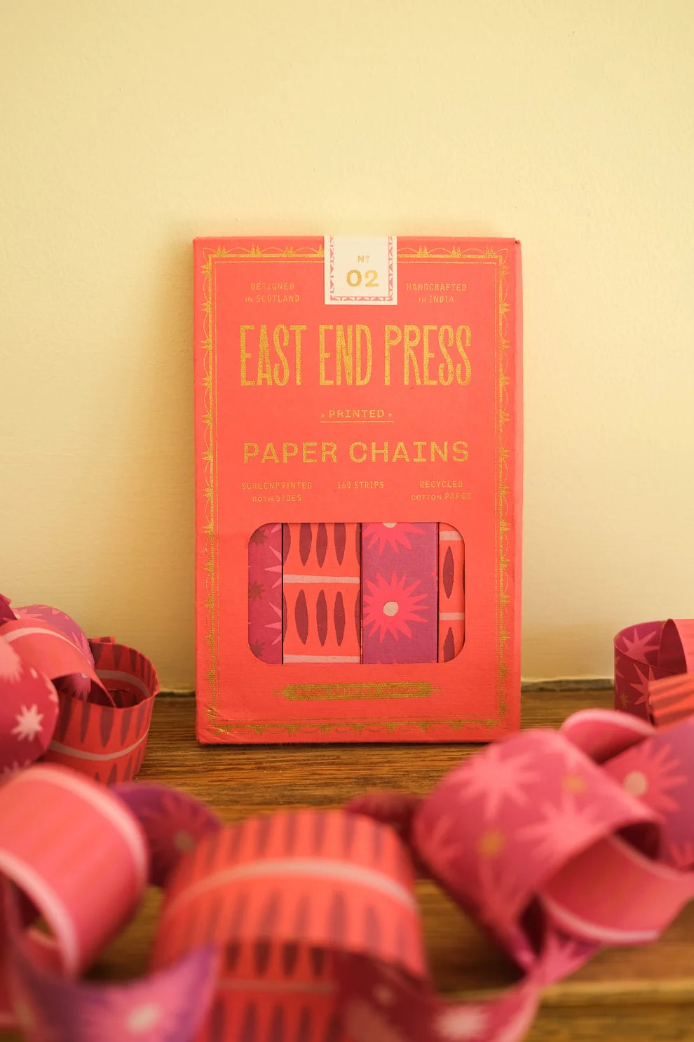 Paper Chain Kit by East End Press - Pink & Red