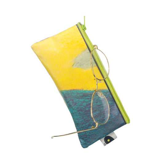 Nutcase bag by Oscar Munro