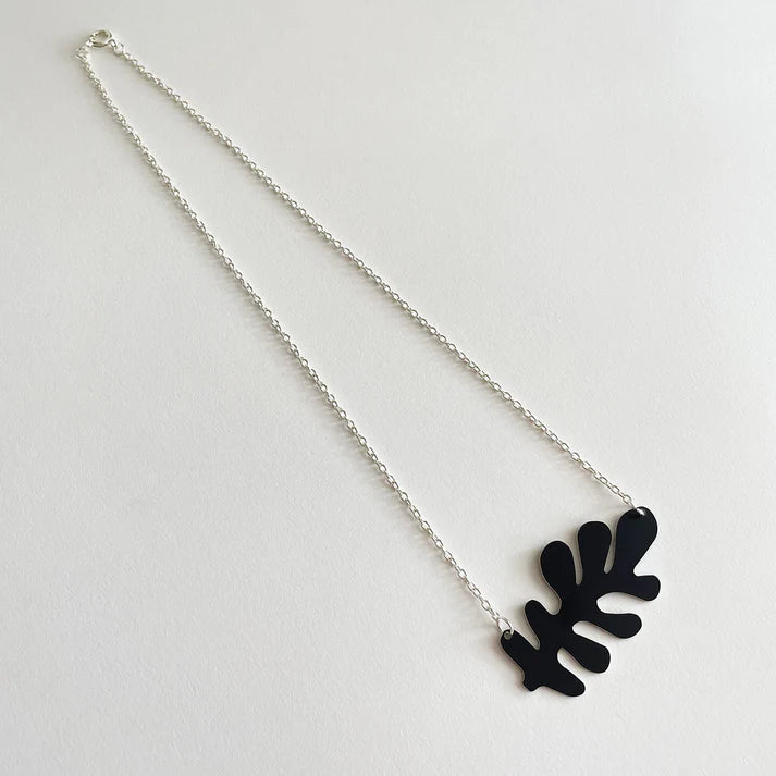 Brack Necklace in black aluminium by Tom Pigeon