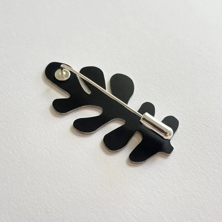 Pin Brooch in black aluminium by Tom Pigeon