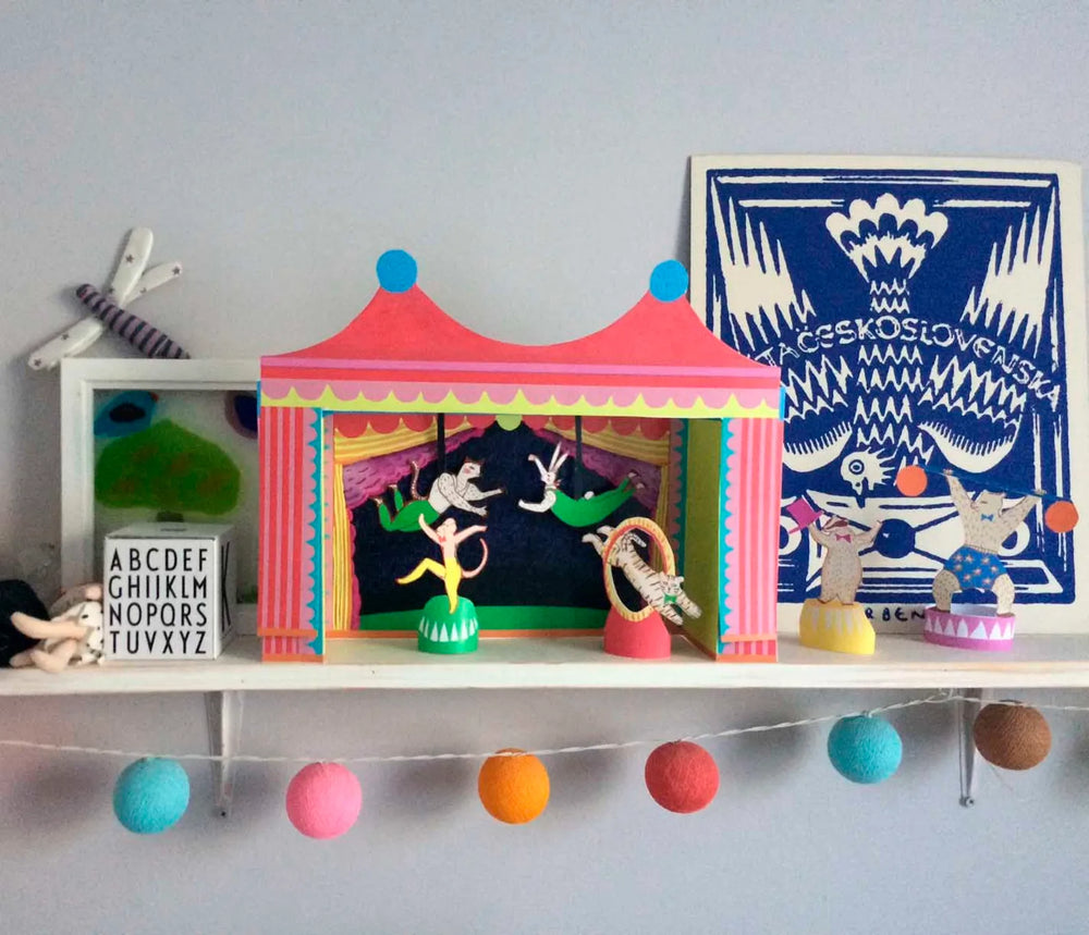 Cut and Make Circus by Wini Tapp