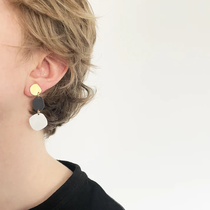 Pebble Earrings by Tom Pigeon