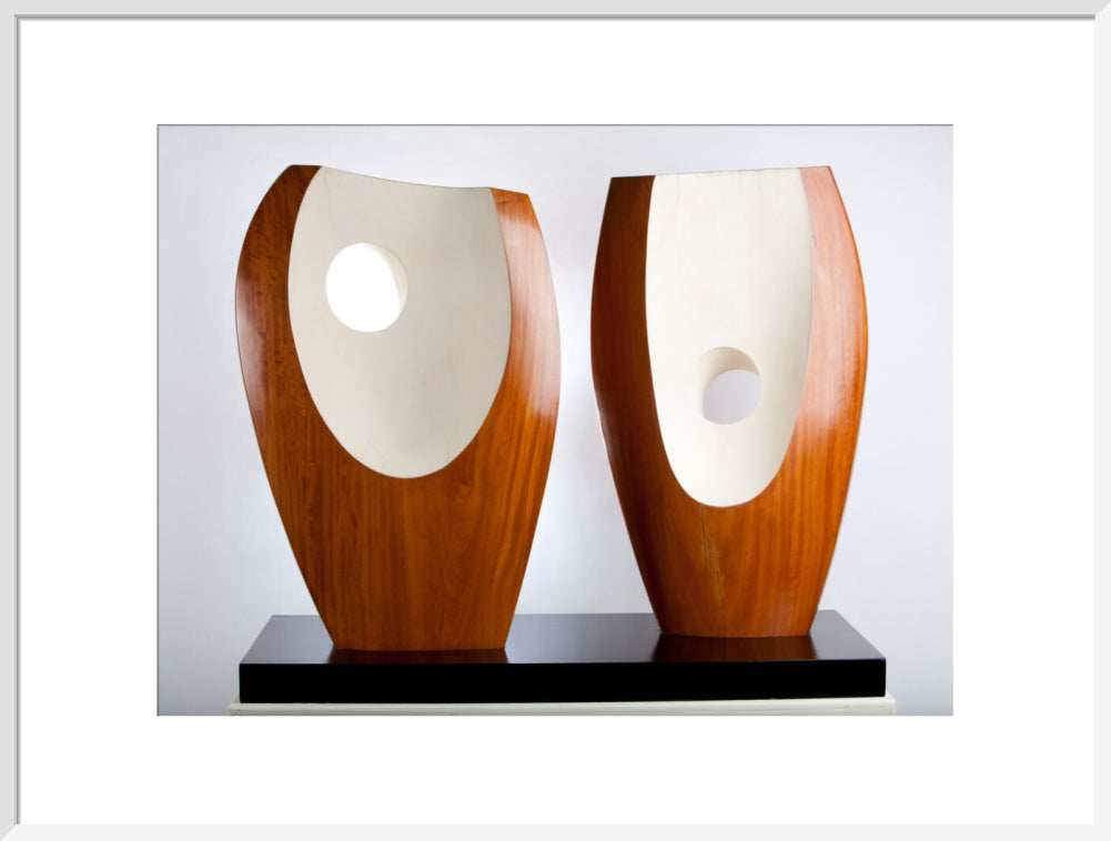 Barbara Hepworth, Two Forms with White (Greek), 1963