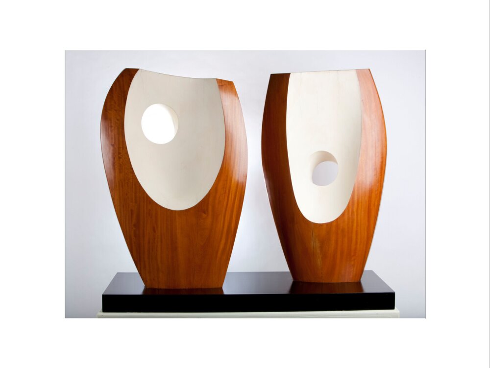 Barbara Hepworth, Two Forms with White (Greek), 1963