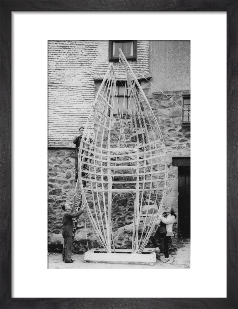 Barbara Hepworth working on the first stage of Winged Figure prototype, 1962.