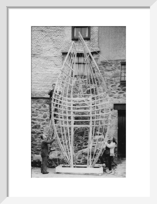 Barbara Hepworth working on the first stage of Winged Figure prototype, 1962.